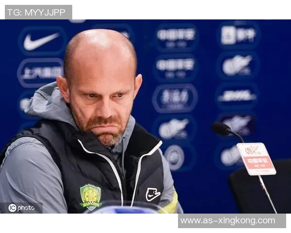 助教巧妙记录对手习惯萨福诺夫连扑四点展现实力