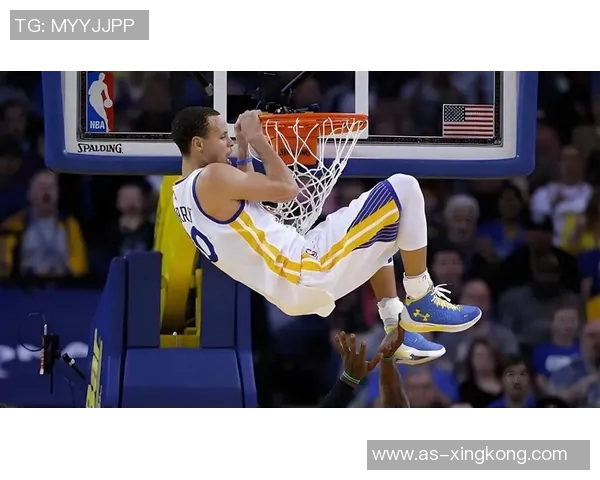 斯普利特谈库里防守难题称尽全力仍难阻其发挥进攻表现令人满意