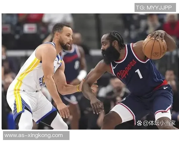 科林斯称库里得分能力令人头疼让对手全场保持紧张状态 科林斯称库里得分能力令人头疼让对手全场保持紧张状态