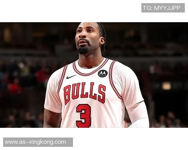 德拉蒙德再展篮板天赋三投全中三分命中收获7分并抢下10个篮板