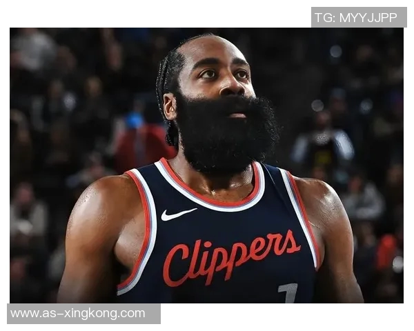 小卡下半场状态回暖期待发力助球队逆转局势 小卡下半场状态回暖期待发力助球队逆转局势