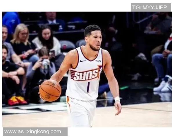 太阳主帅称赞布克表现出色并表示将提升队友状态以求更好表现